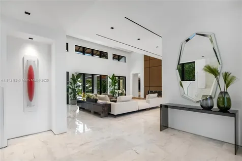 4241 Palm Lane Miami FL 33137
