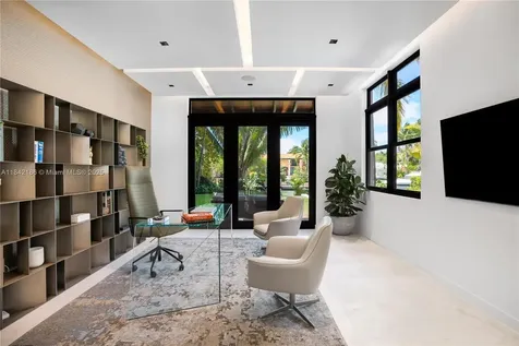 4241 Palm Lane Miami FL 33137