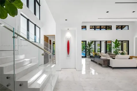 4241 Palm Lane Miami FL 33137