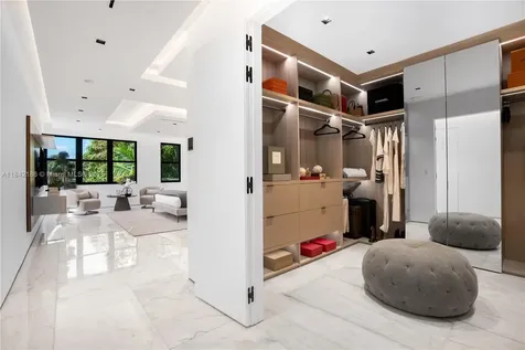 4241 Palm Lane Miami FL 33137