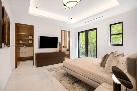 4241 Palm Lane Miami FL 33137