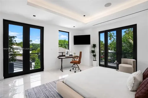 4241 Palm Lane Miami FL 33137