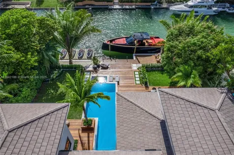 4241 Palm Lane Miami FL 33137