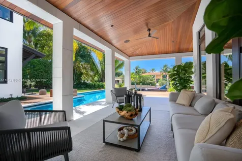 4241 Palm Lane Miami FL 33137