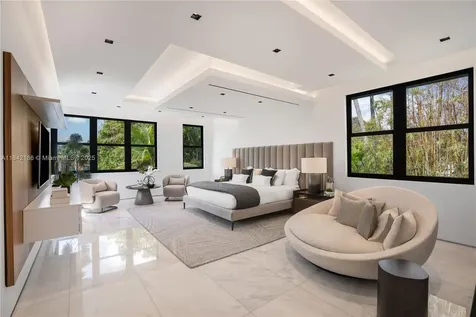 4241 Palm Lane Miami FL 33137