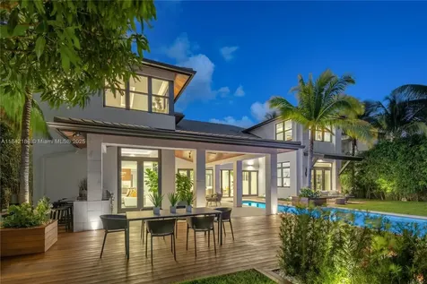 4241 Palm Lane Miami FL 33137