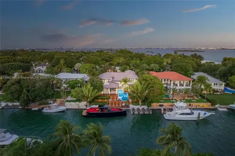 4241 Palm Lane Miami FL 33137