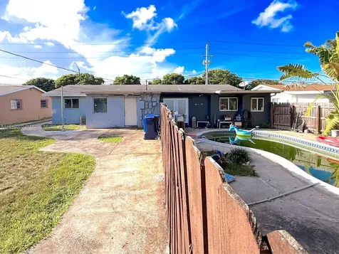 648 W Oakland Park Boulevard Wilton Manors FL 33311