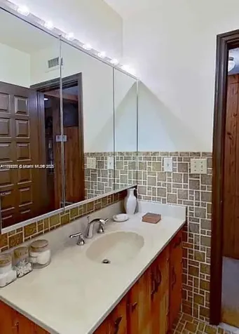 1634 NE 105th Street Miami Shores FL 33138
