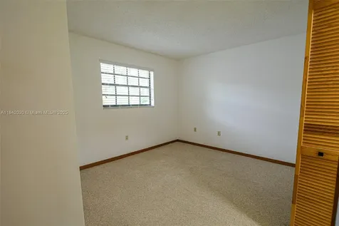 3542 SW 17 Street Miami FL 33145