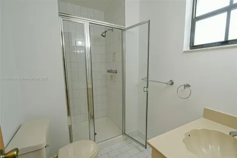 3542 SW 17 Street Miami FL 33145