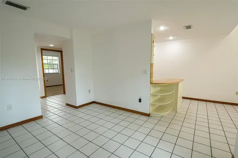 3542 SW 17 Street Miami FL 33145