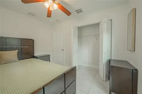 2419 Washington Street Hollywood FL 33020