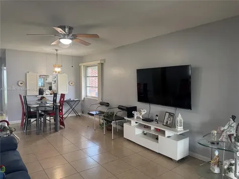 2201 Croton Court Lehigh Acres FL 33936