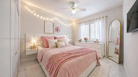 16247 SW 92nd Terrace Miami FL 33196