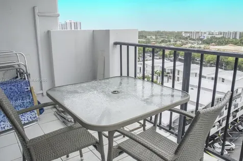 2780 NE 183rd Street Aventura FL 33160