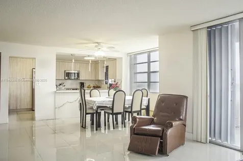 2780 NE 183rd Street Aventura FL 33160