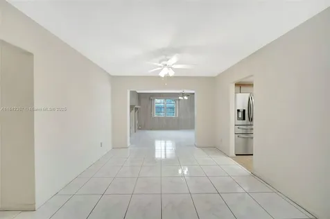 1741 NW 86th Avenue Pembroke Pines FL 33024