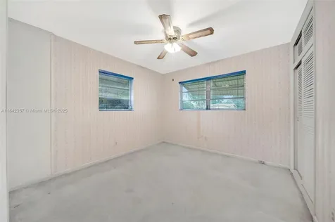 1741 NW 86th Avenue Pembroke Pines FL 33024