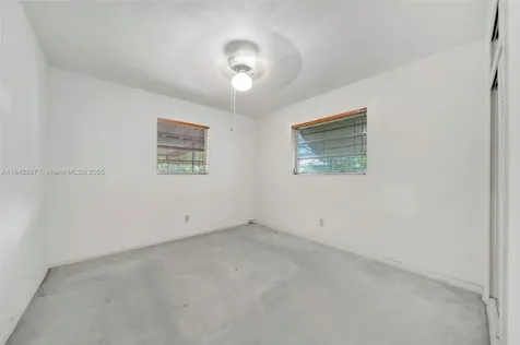 1741 NW 86th Avenue Pembroke Pines FL 33024