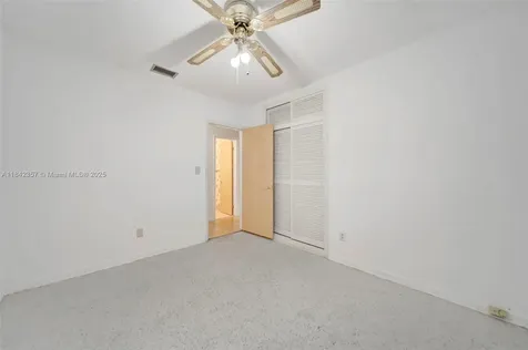 1741 NW 86th Avenue Pembroke Pines FL 33024