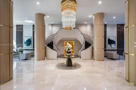 3500 Mystic Pointe Drive Aventura FL 33180