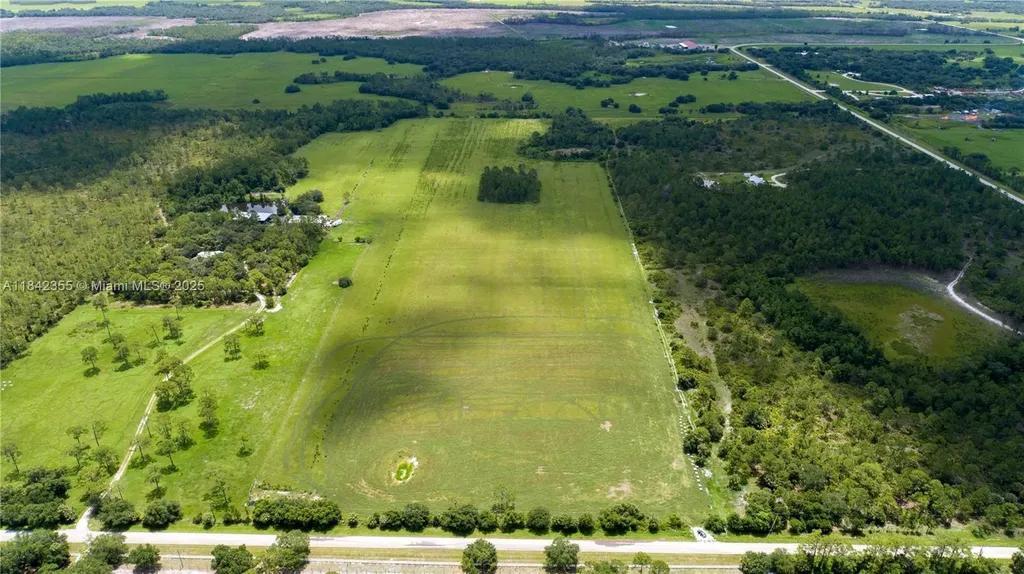 1432 Silver Lake Road Other City - In The State Of Florida FL 33935