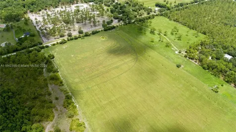 1432 Silver Lake Road Other City - In The State Of Florida FL 33935