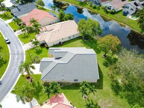 2549 Egret Lake Drive Green Acres FL 33413