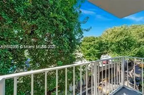 1720 NW N River Drive Miami FL 33125