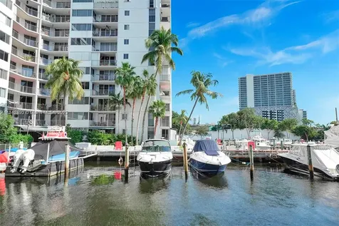 1720 NW N River Drive Miami FL 33125