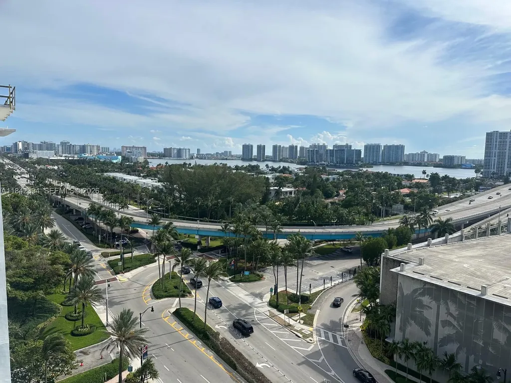 19201 Collins Avenue Sunny Isles Beach FL 33160
