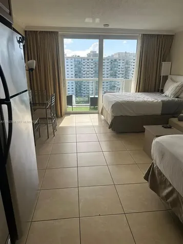 19201 Collins Avenue Sunny Isles Beach FL 33160