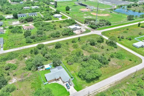 841 Milwaukee Boulevard Lehigh Acres FL 33974