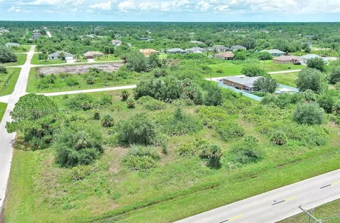 841 Milwaukee Boulevard Lehigh Acres FL 33974