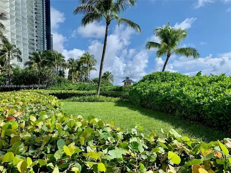 16711 Collins Avenue Sunny Isles Beach FL 33160