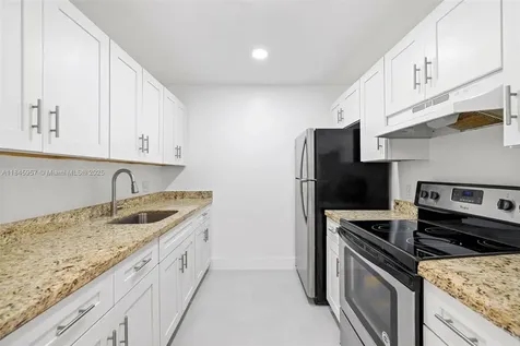 13455 SW 9th Court Pembroke Pines FL 33027