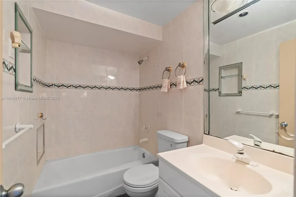 200 S Birch Road Fort Lauderdale FL 33316