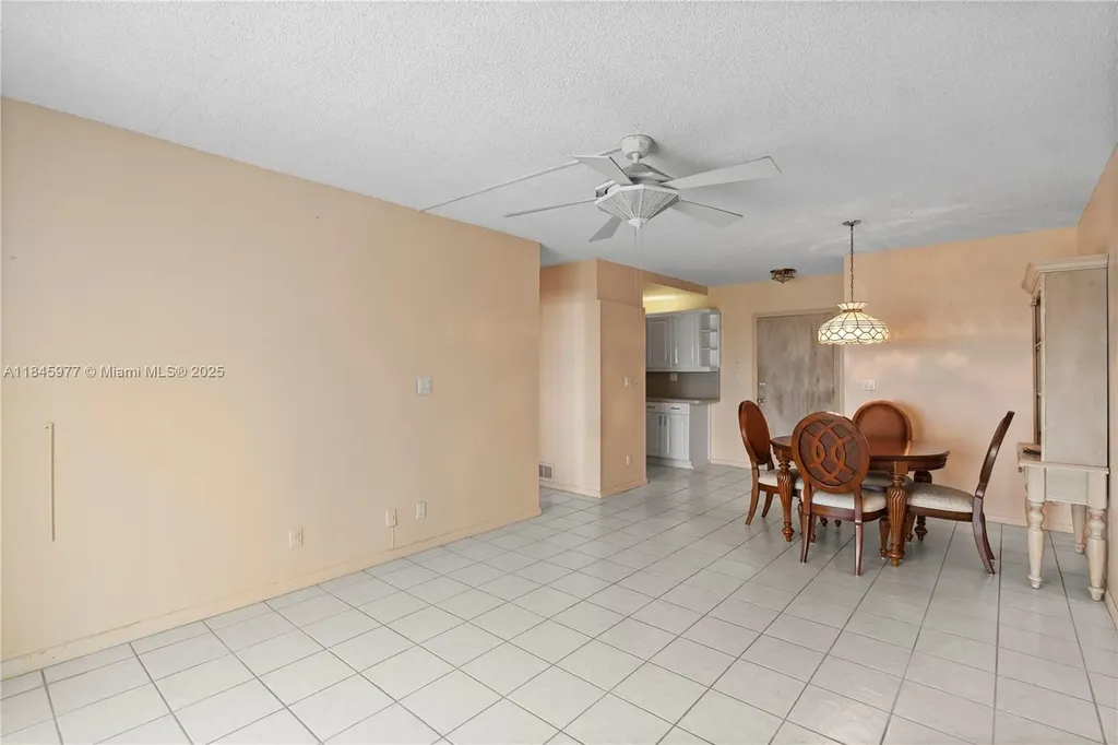 200 S Birch Road Fort Lauderdale FL 33316