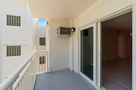 200 S Birch Road Fort Lauderdale FL 33316