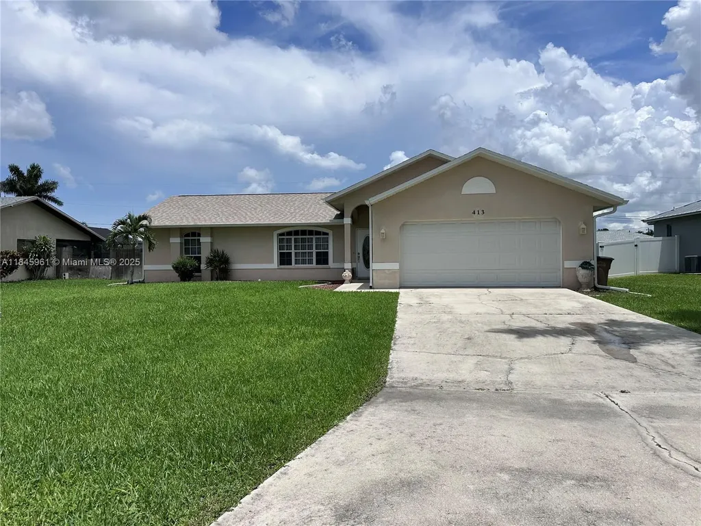 413 SW 43rd Terrace Cape Coral FL 33914