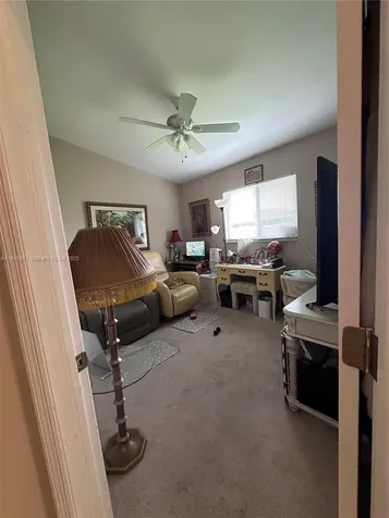 413 SW 43rd Terrace Cape Coral FL 33914