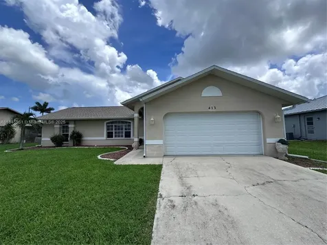 413 SW 43rd Terrace Cape Coral FL 33914