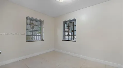1235 NW 86th Street Miami FL 33147