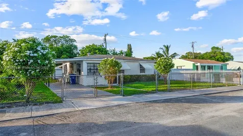 1235 NW 86th Street Miami FL 33147
