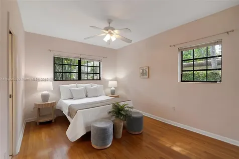 425 Cadagua Avenue Coral Gables FL 33146