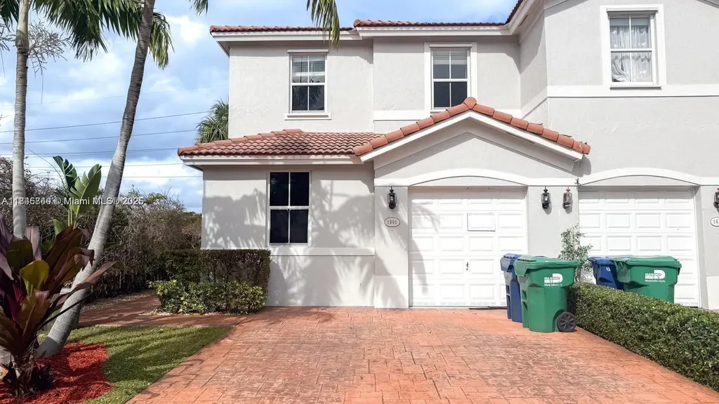 1001 NE 208th Street Miami FL 33179