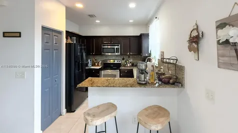 1001 NE 208th Street Miami FL 33179