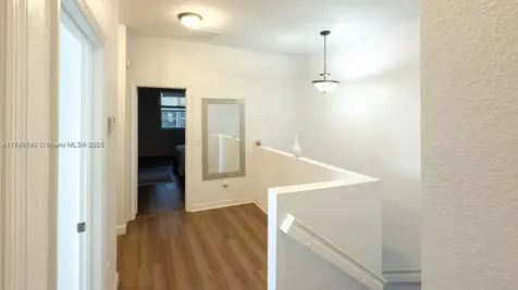 1001 NE 208th Street Miami FL 33179