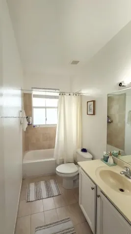 1001 NE 208th Street Miami FL 33179